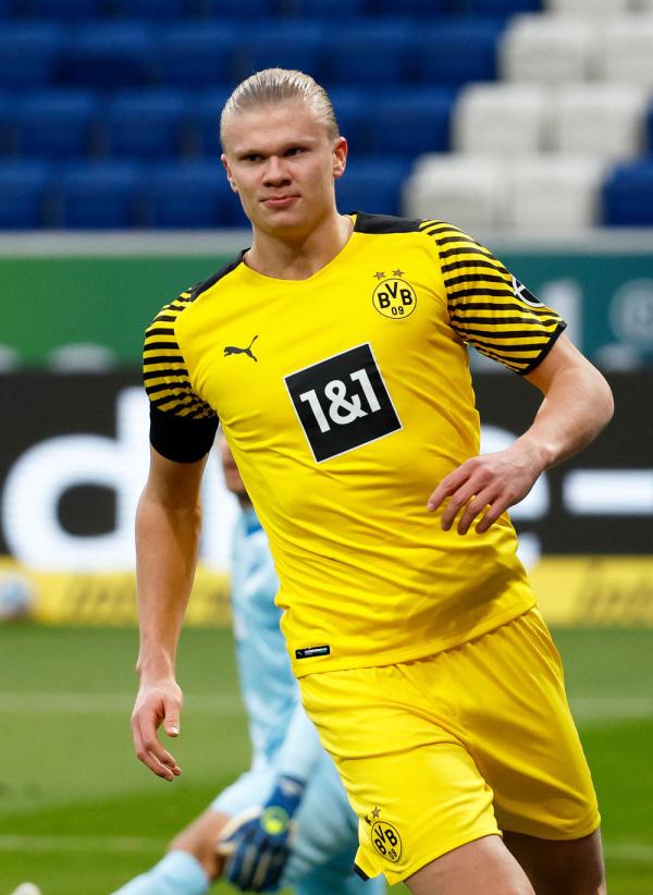 狂轰39+3！天价超级王炸到位，诺威尔不逊色古德温，山西杀进8强（轰下39分3助！高价超级外援火力全开，诺威尔不逊古德温，山西晋级八强）