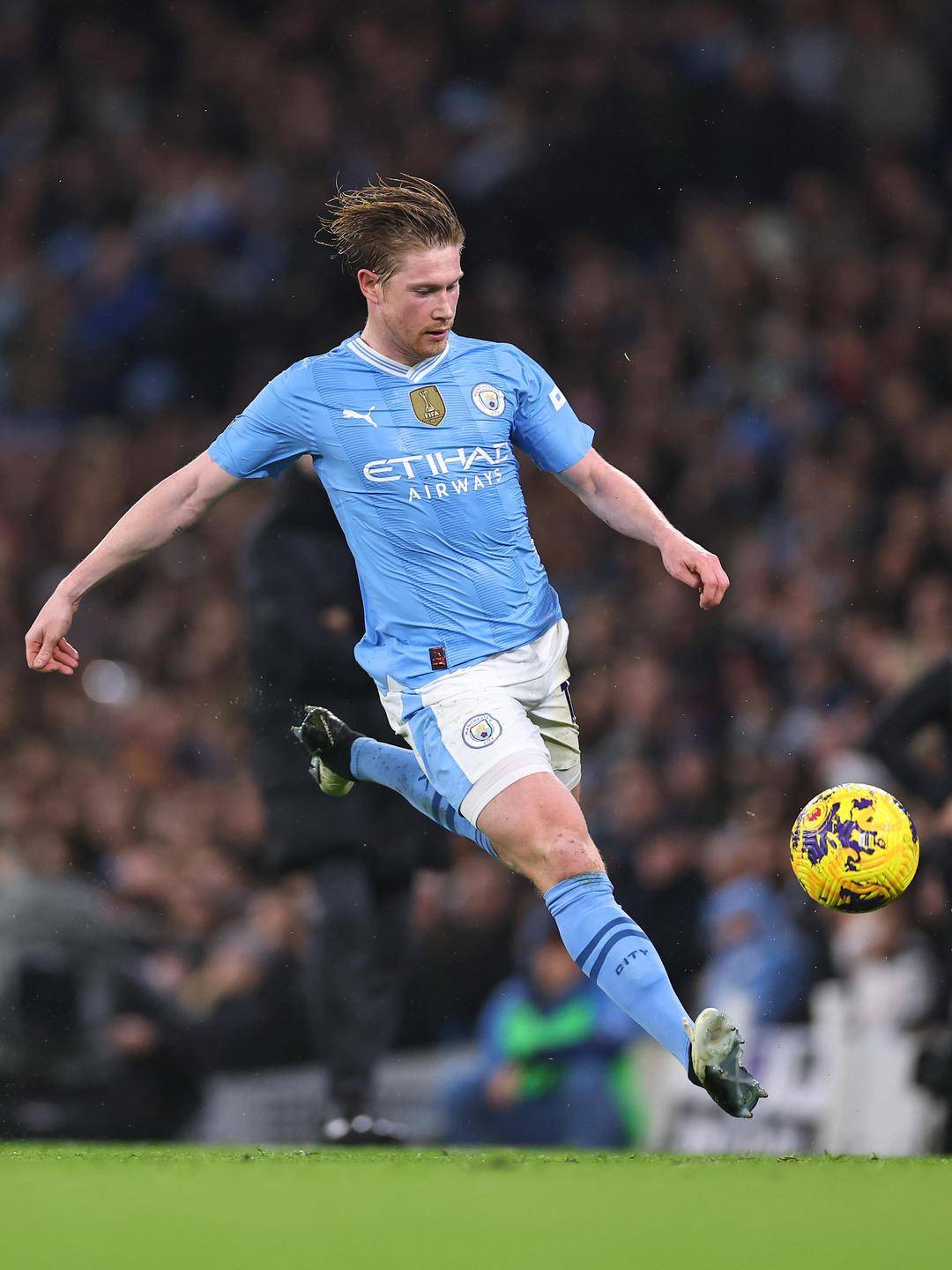 皇马vs塞尔塔全场数据：射门数19-6，但解围数3-30（皇马战塞尔塔数据对比：射门19比6，解围仅3比30）