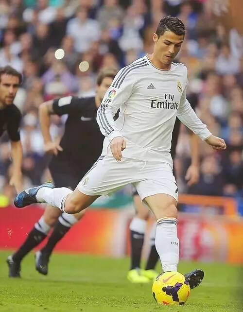 曼联转会优先事项：鲁本·阿莫林揭示进攻难题（曼联引援要务曝光：鲁本·阿莫林直指进攻短板）